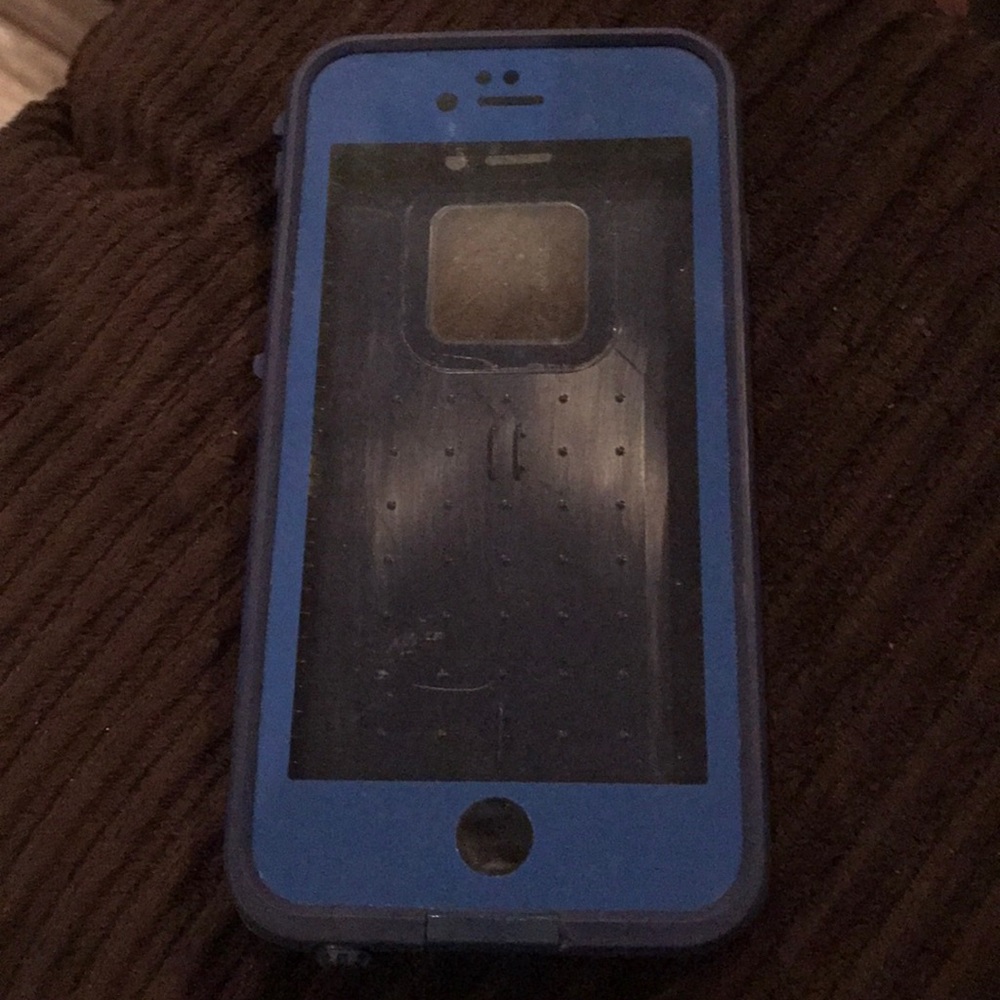 Life proof iPhone 6s case